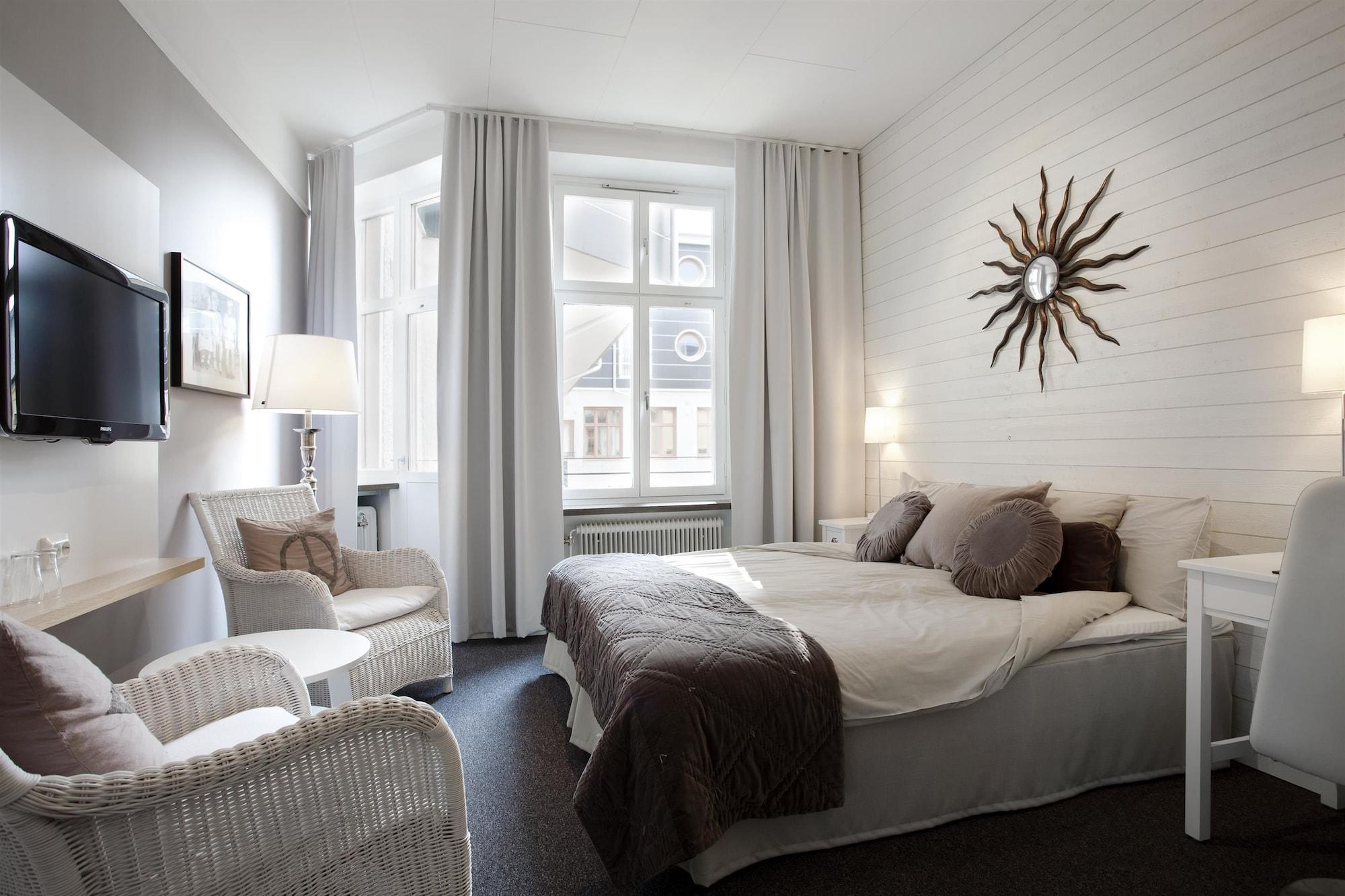 First Hotel Örebro Eksteriør billede