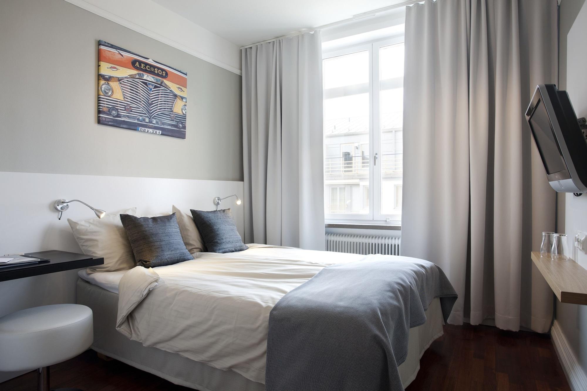 First Hotel Örebro Eksteriør billede
