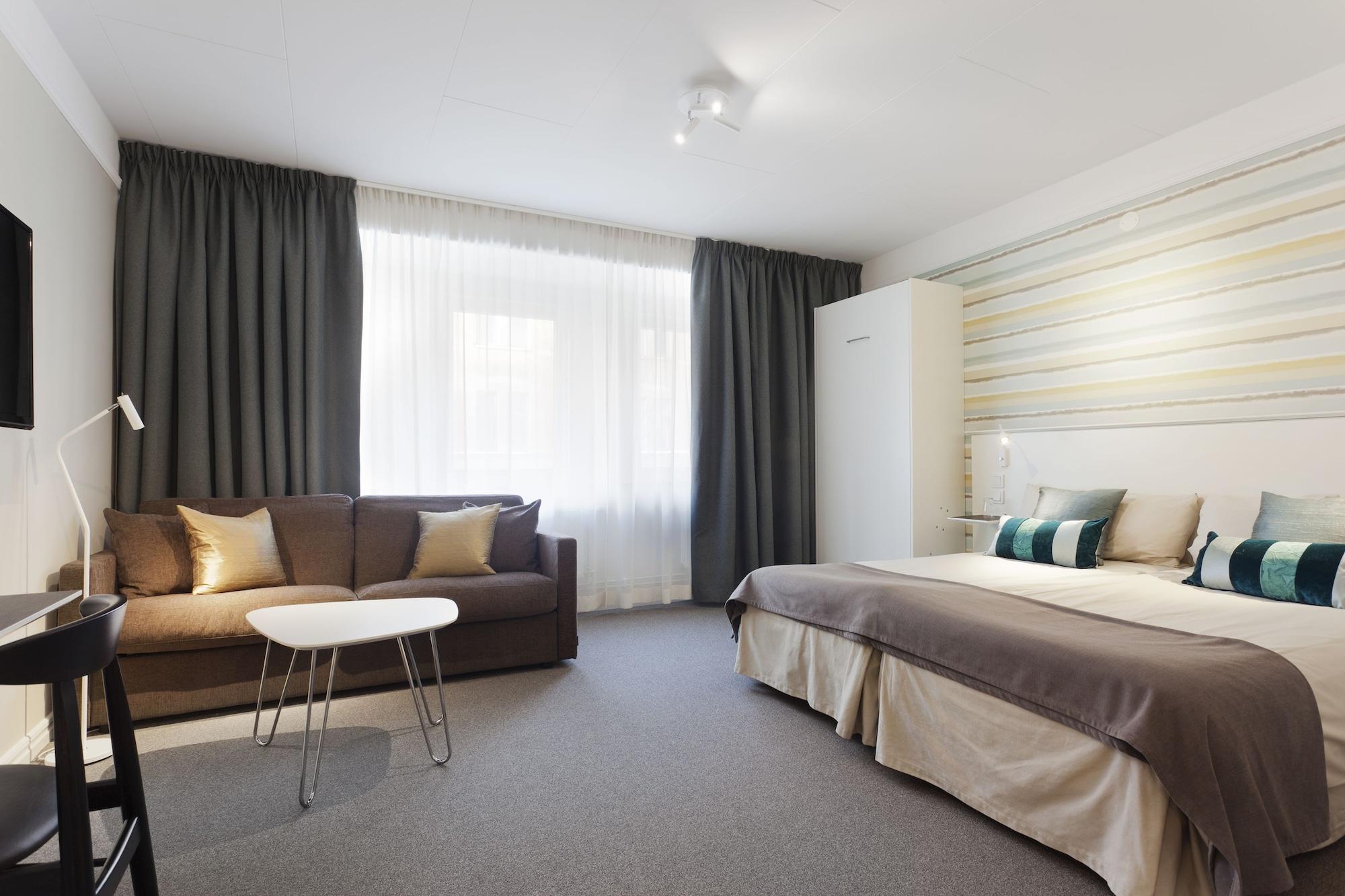 First Hotel Örebro Eksteriør billede