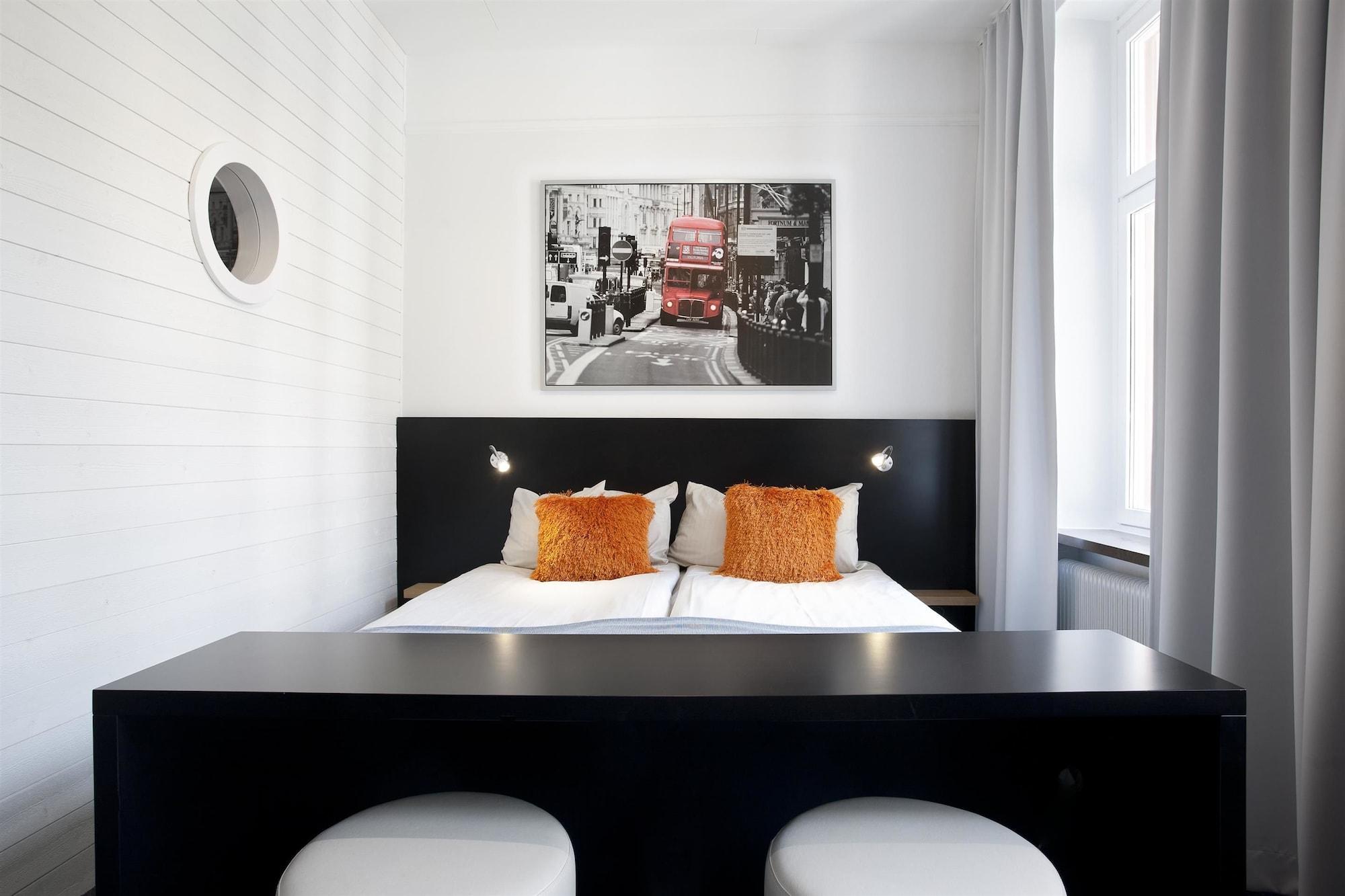 First Hotel Örebro Eksteriør billede